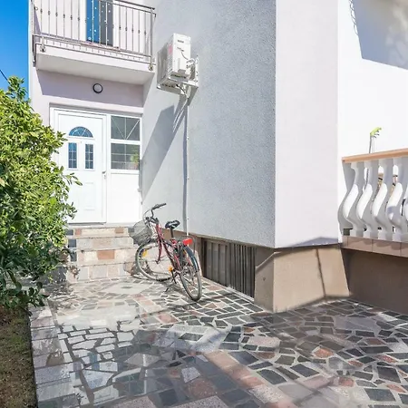 Apartmán Orhideja *